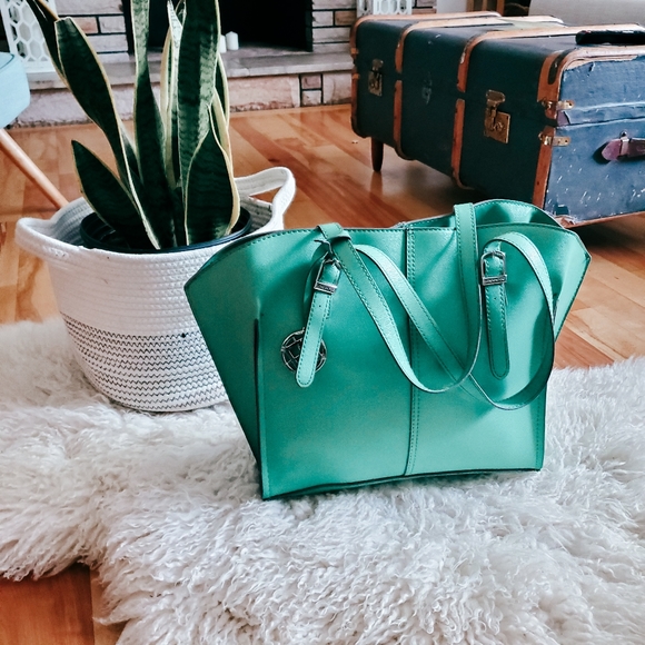 London Fog Handbags - London Fog oversized teal tote + wallet